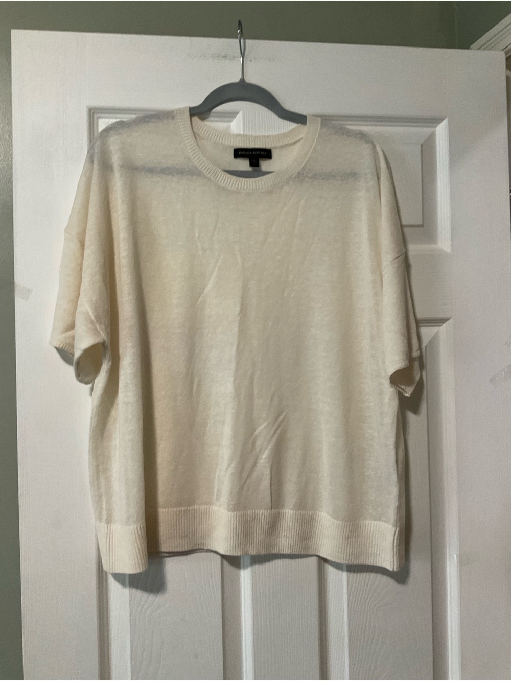 Banana Republic Cream Short-Sleeve Crewneck Knit Top